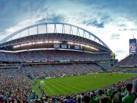 TheShy在利物浦比赛中战术调整，逆转引发热议！